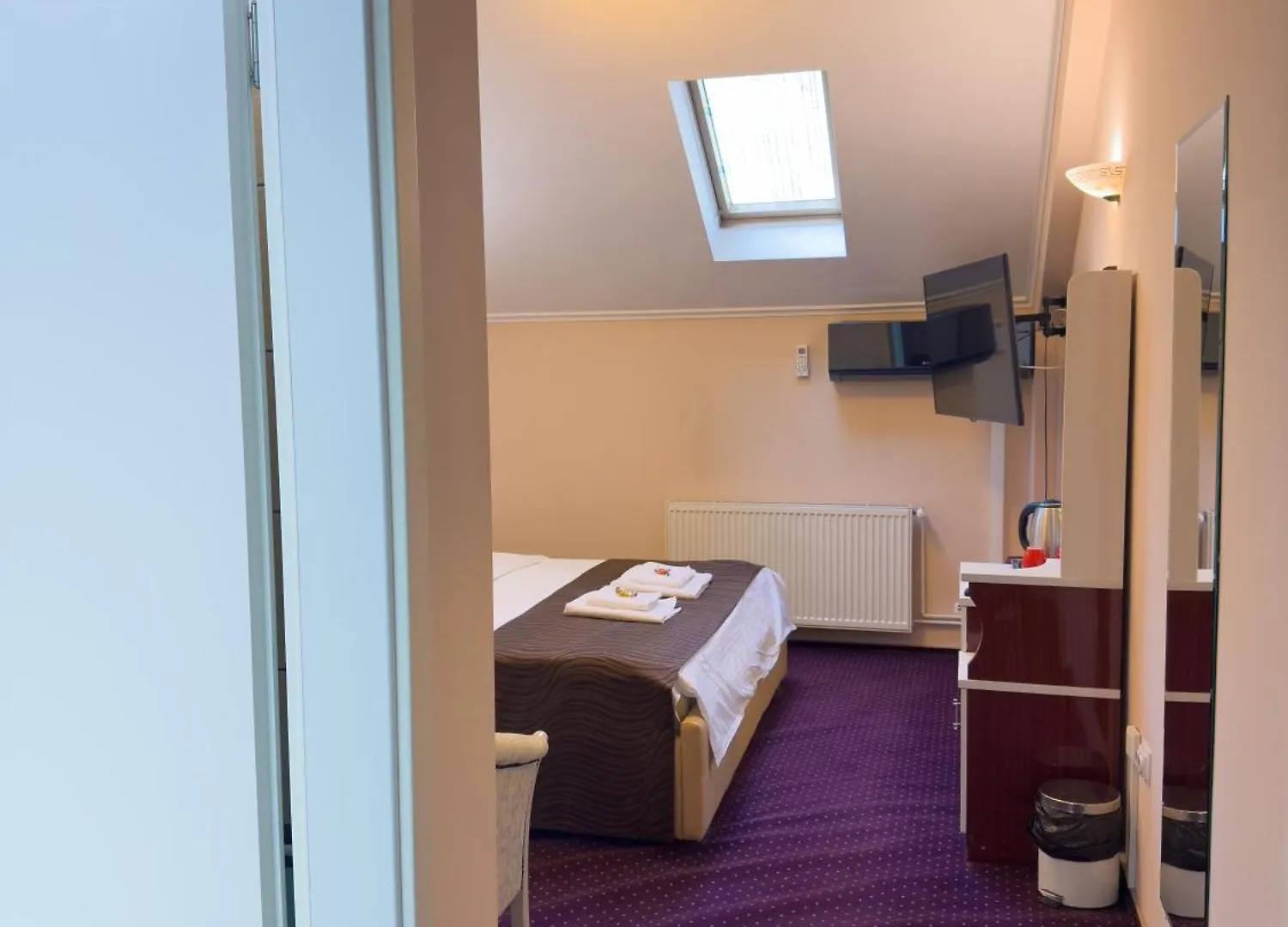 ** Hotel de apartamente Francesca Residence Bucureşti România