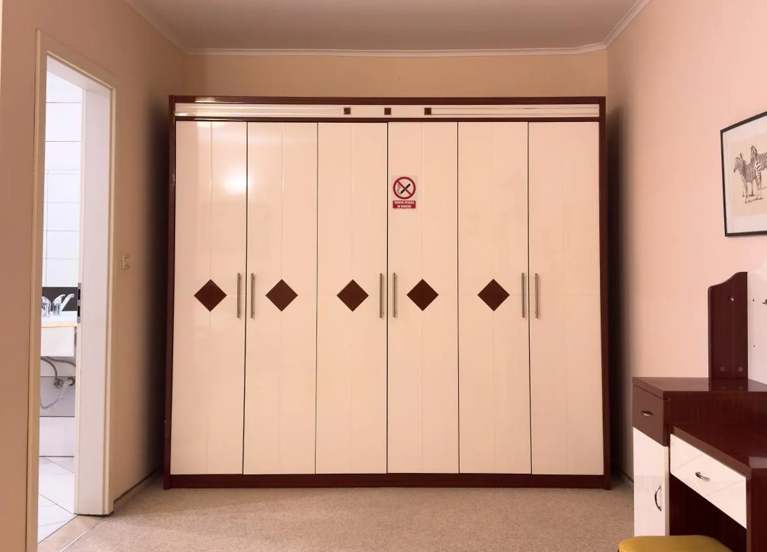 Francesca Residence Bucureşti 2*,