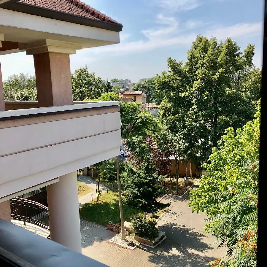 Francesca Residence Bucureşti 2*,